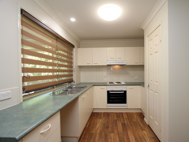 16 Khoo Place, Calamvale QLD 4116