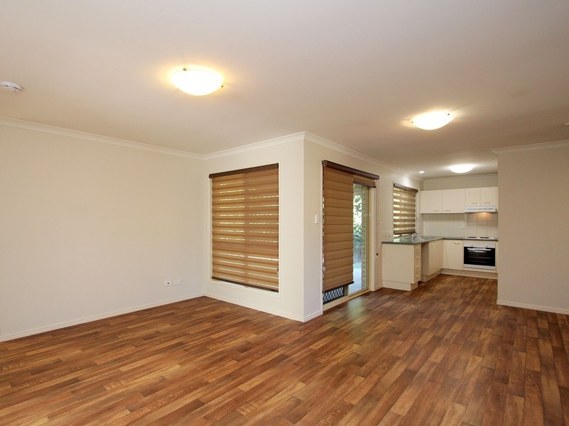 16 Khoo Place, Calamvale QLD 4116