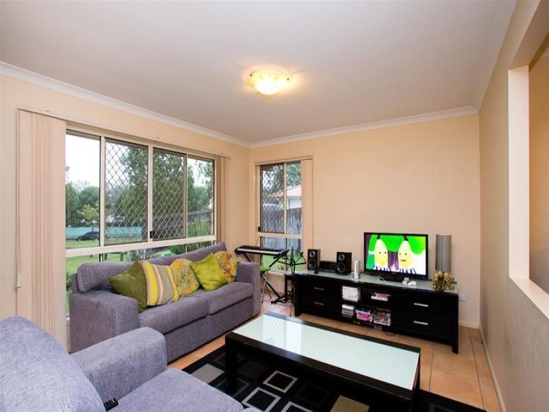 15 Killarney Place, Parkinson QLD 4115