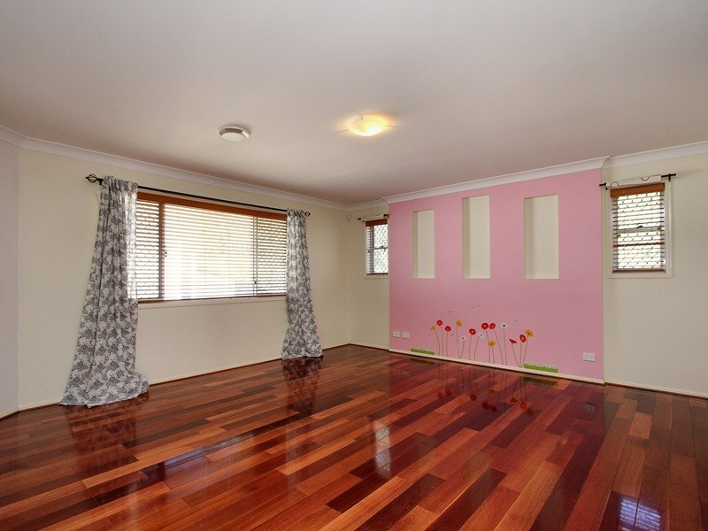 11 Gippsland Place, Calamvale QLD 4116