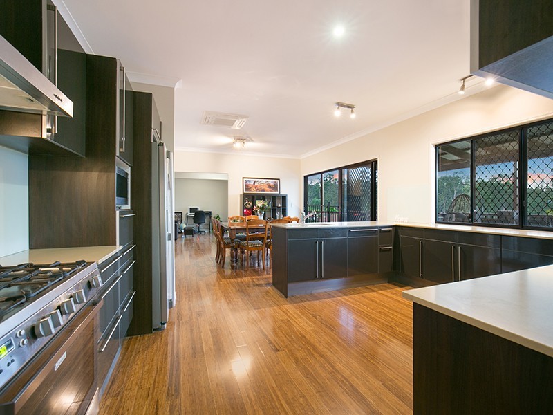 8 Firetail Court, Greenbank QLD 4124