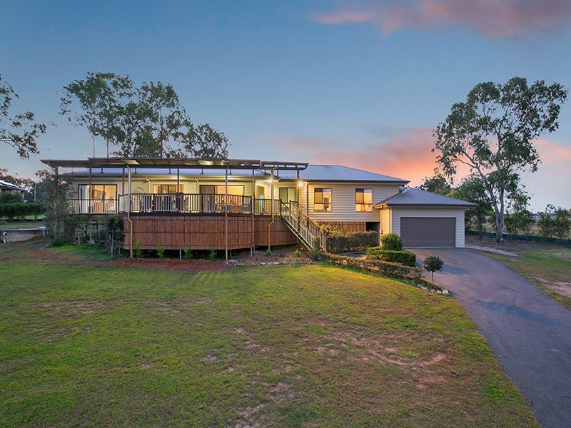 8 Firetail Court, Greenbank QLD 4124