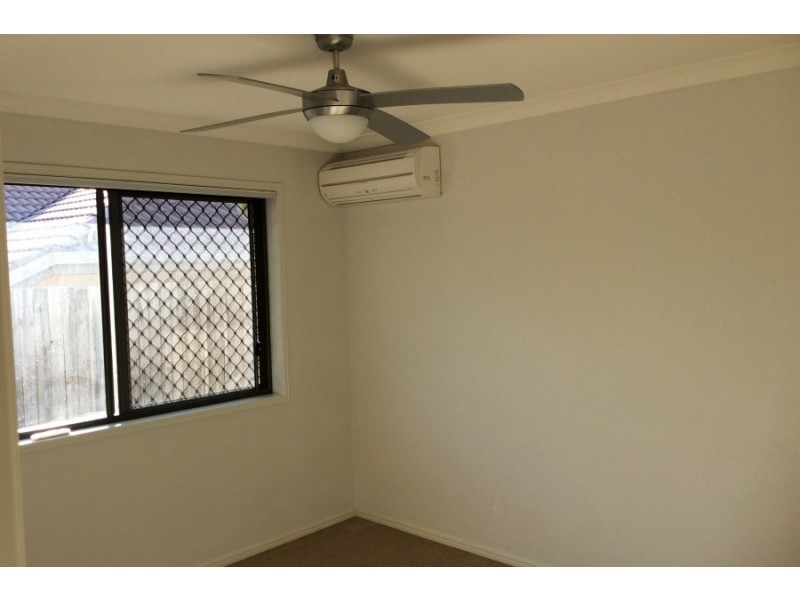 22 Apsley Crescent, Parkinson QLD 4115
