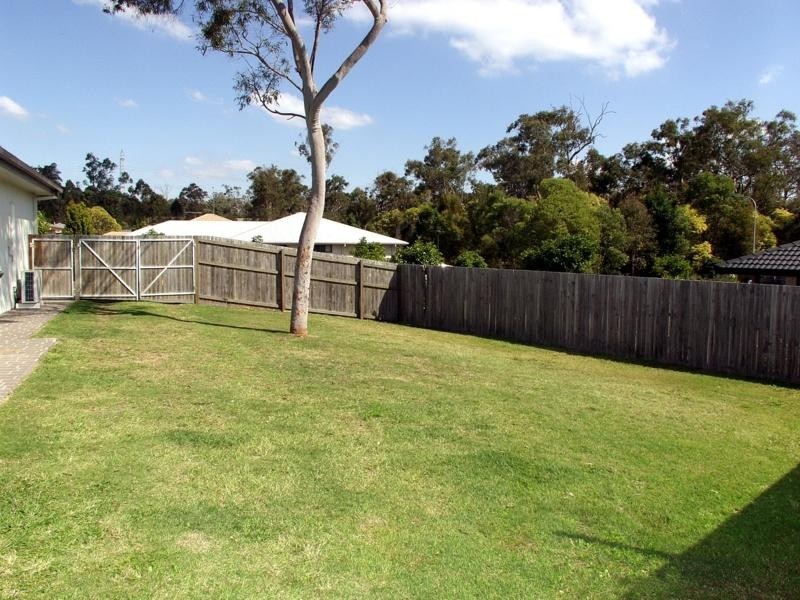 153 Wallum Drive, Parkinson QLD 4115