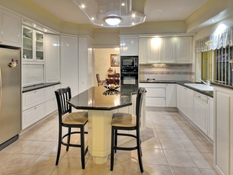 10 Grassland Place, Sunnybank Hills QLD 4109