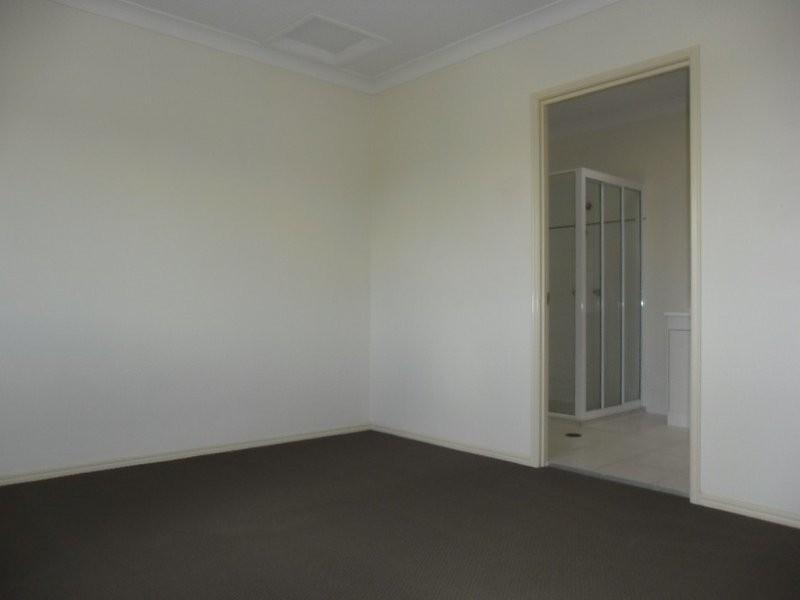 3/24 Central Street, Calamvale QLD 4116