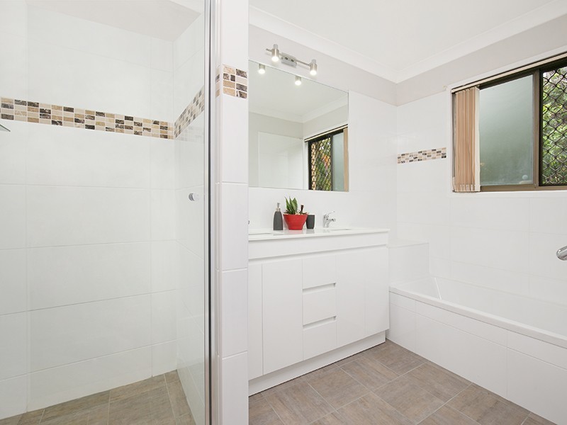 248 Jackson Road, Sunnybank Hills QLD 4109