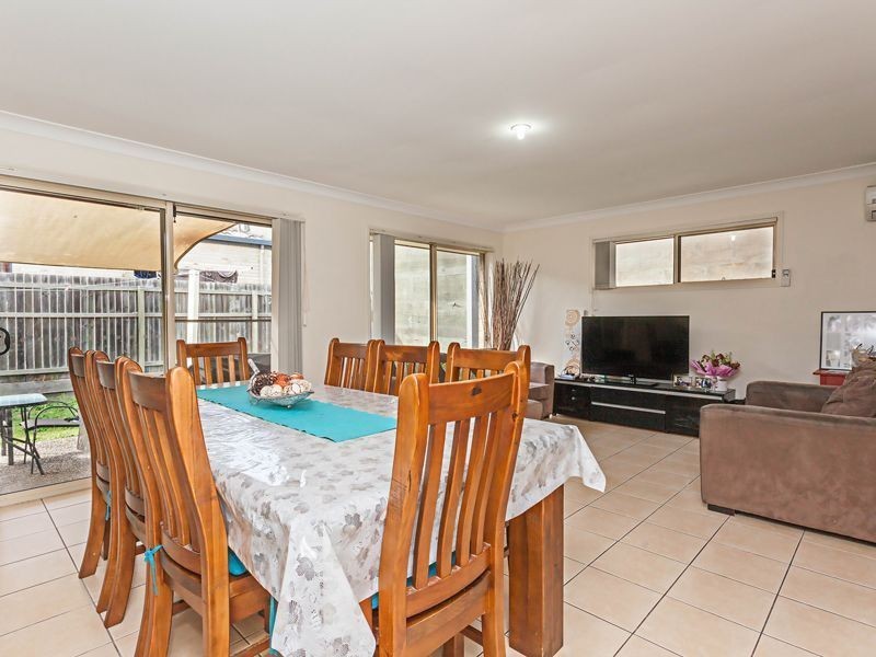 12 Apsley Crescent, Parkinson QLD 4115