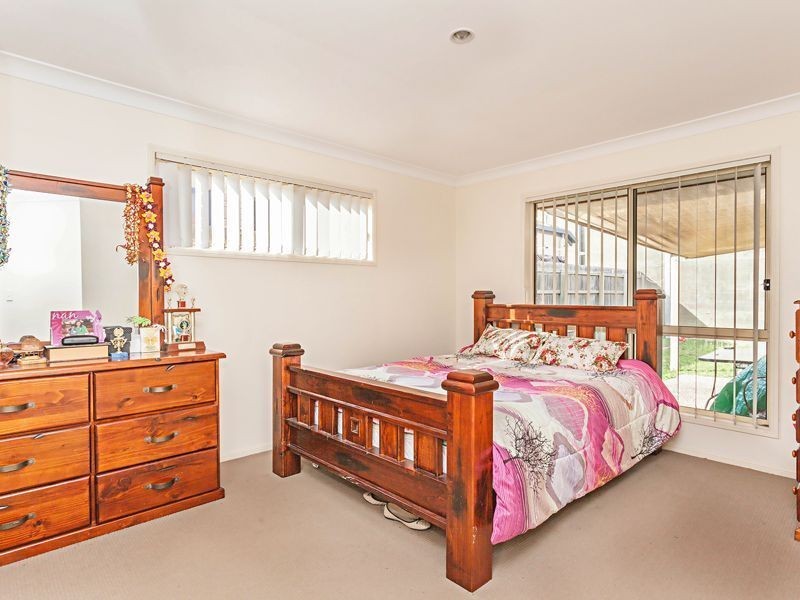 12 Apsley Crescent, Parkinson QLD 4115