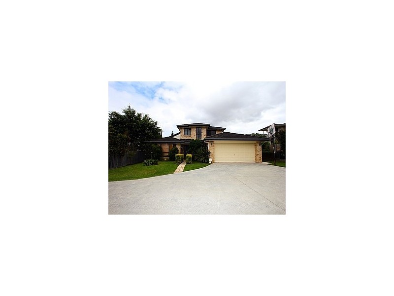 11 Michigan Crescent, Parkinson QLD 4115