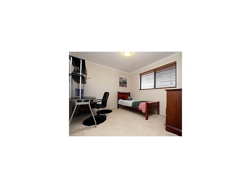 11 Michigan Crescent, Parkinson QLD 4115