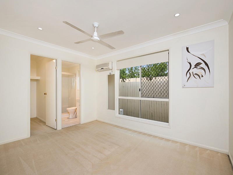 60 London Street, Eight Mile Plains QLD 4113