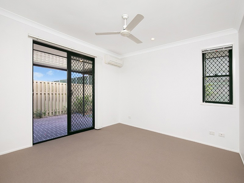 12 Goongarrie Crescent, Parkinson QLD 4115