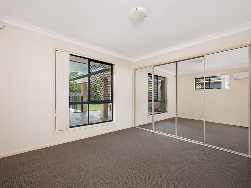 19 Lamington Place, Parkinson QLD 4115