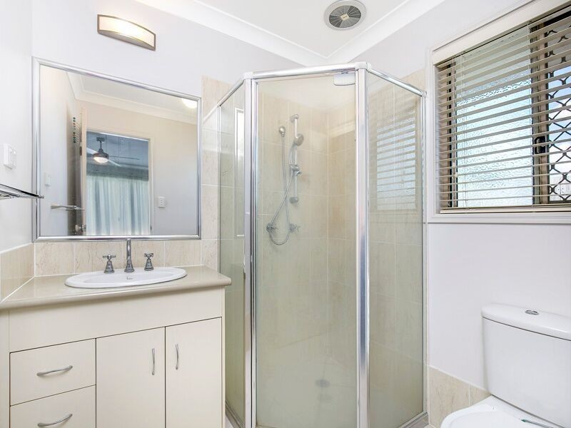 11 Girraween Crescent, Parkinson QLD 4115