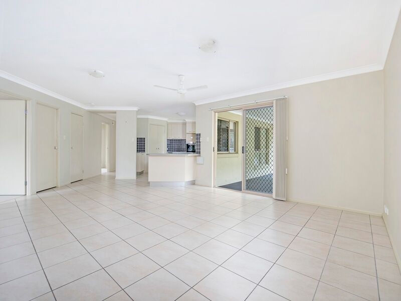 83 Gibraltar Circuit, Parkinson QLD 4115