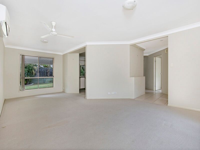 83 Gibraltar Circuit, Parkinson QLD 4115