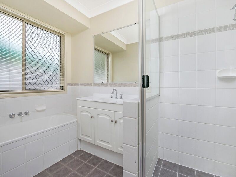 83 Gibraltar Circuit, Parkinson QLD 4115