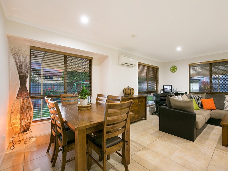6 Laurel Oak Drive, Algester QLD 4115