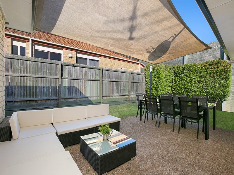 14 Apsley Crescent, Parkinson QLD 4115