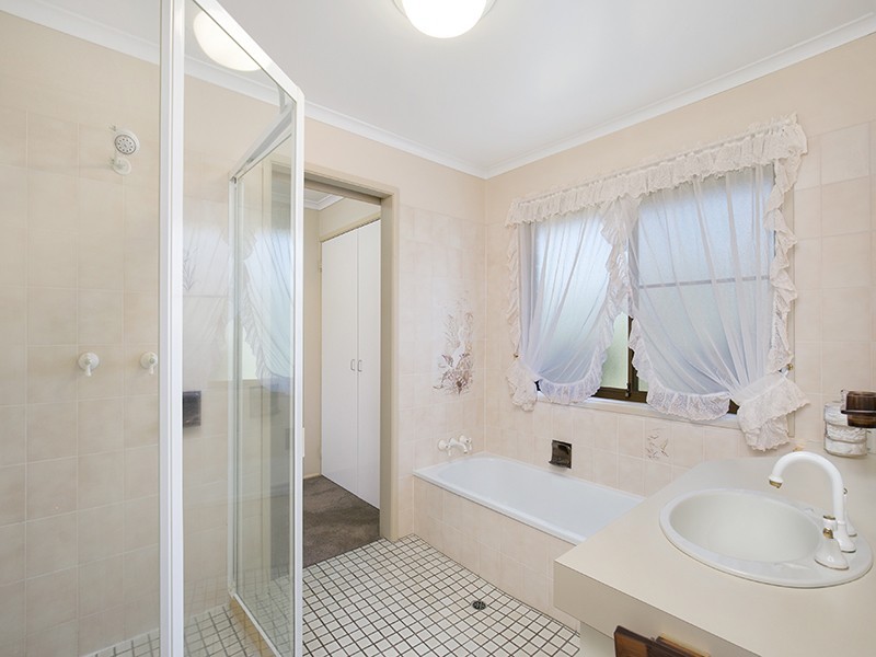 16 Rainbowridge Crescent, Algester QLD 4115