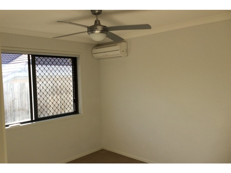 22 Apsley Crescent, Parkinson QLD 4115