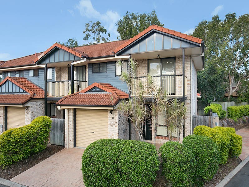 17/8 Honeysuckle Way, Calamvale QLD 4116
