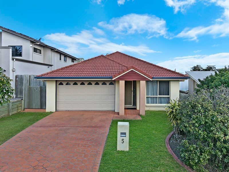 5 Hastings Close, Calamvale QLD 4116
