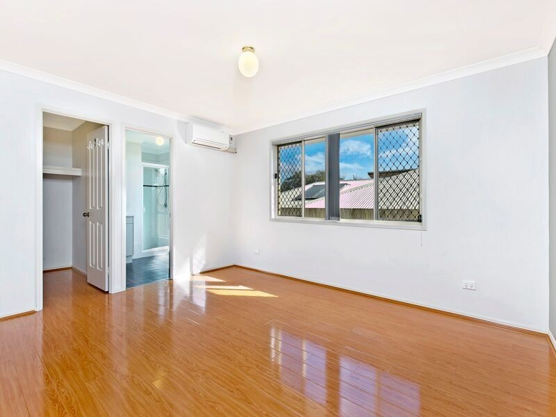 5 Hastings Close, Calamvale QLD 4116