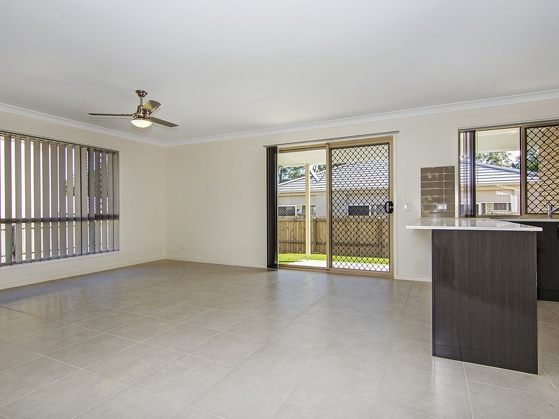 10 Hira Close, Calamvale QLD 4116