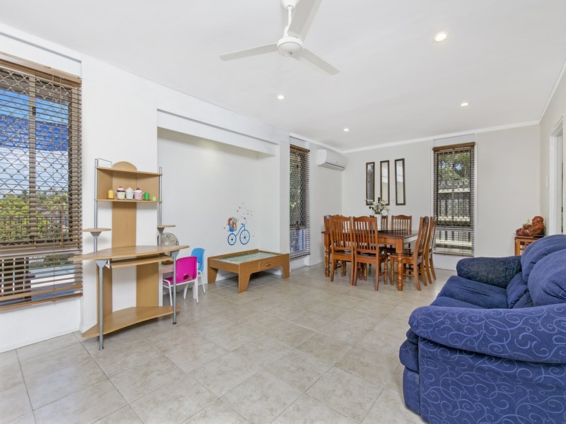 34 Satinwood Street, Algester QLD 4115