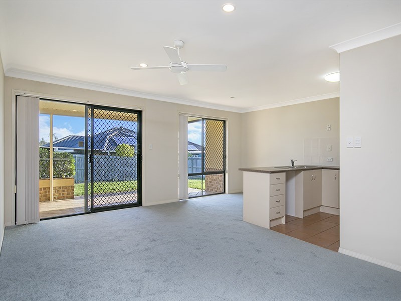 23 Warranilla Street, Parkinson QLD 4115