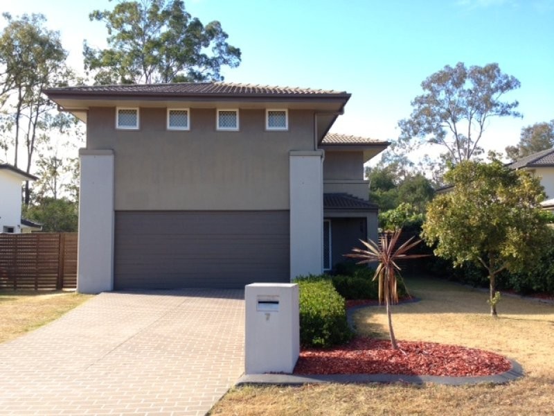 7 Barrine Place, Parkinson QLD 4115