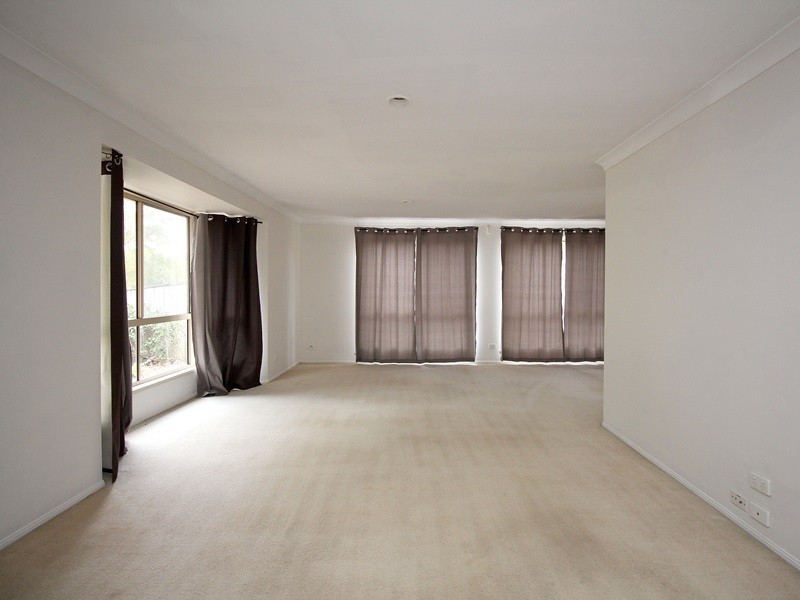 19 Borage Place, Calamvale QLD 4116