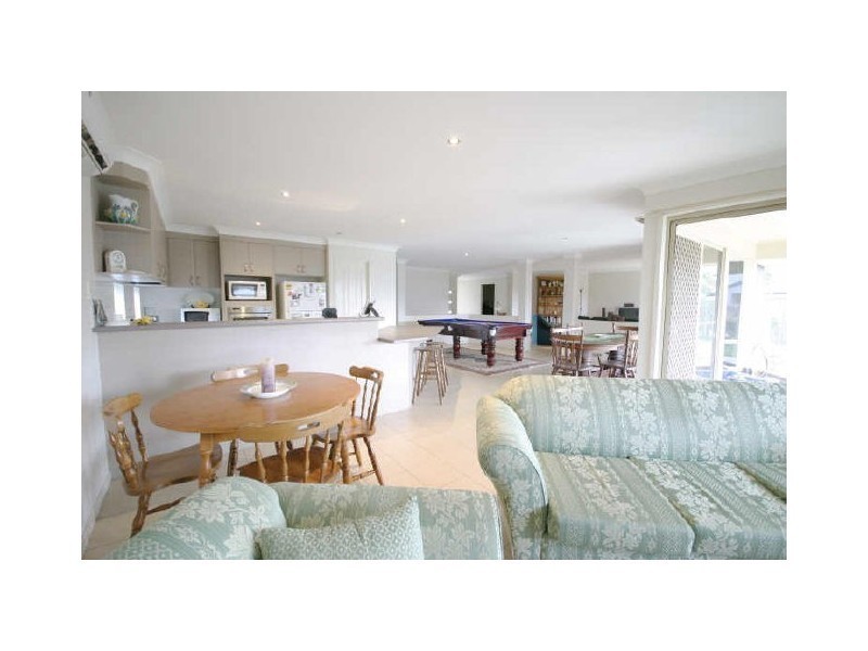 12 Lomond Place, Parkinson QLD 4115