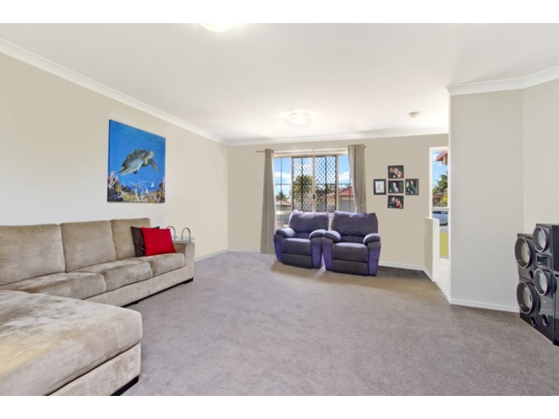 5 Coorong Place, Parkinson QLD 4115