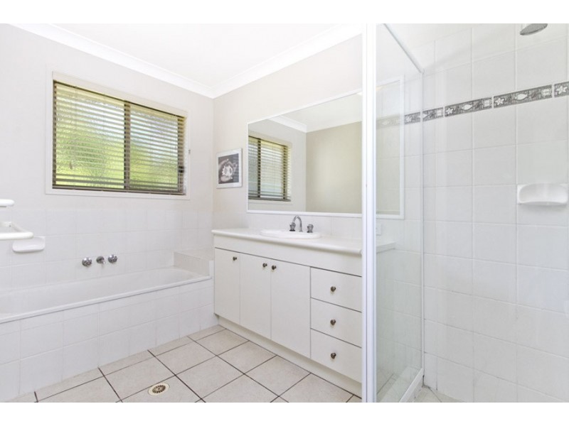 5 Coorong Place, Parkinson QLD 4115