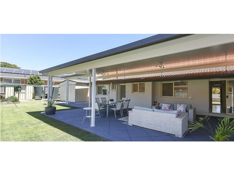 35 Bannockburn Crescent, Parkinson QLD 4115