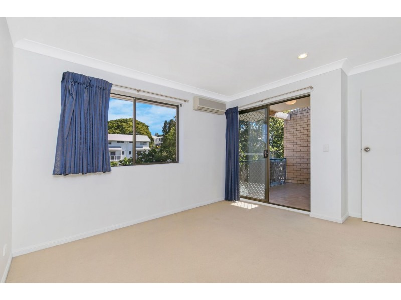 3/90 Plimsoll Street, Greenslopes QLD 4120