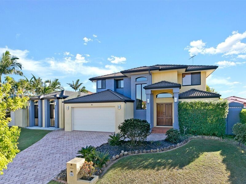 19 Albert Place, Parkinson QLD 4115