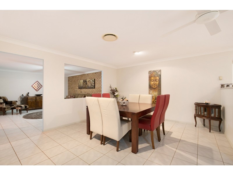 26 Hamersley Place, Parkinson QLD 4115