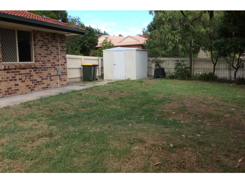 1 Silverdell Crescent, Parkinson QLD 4115