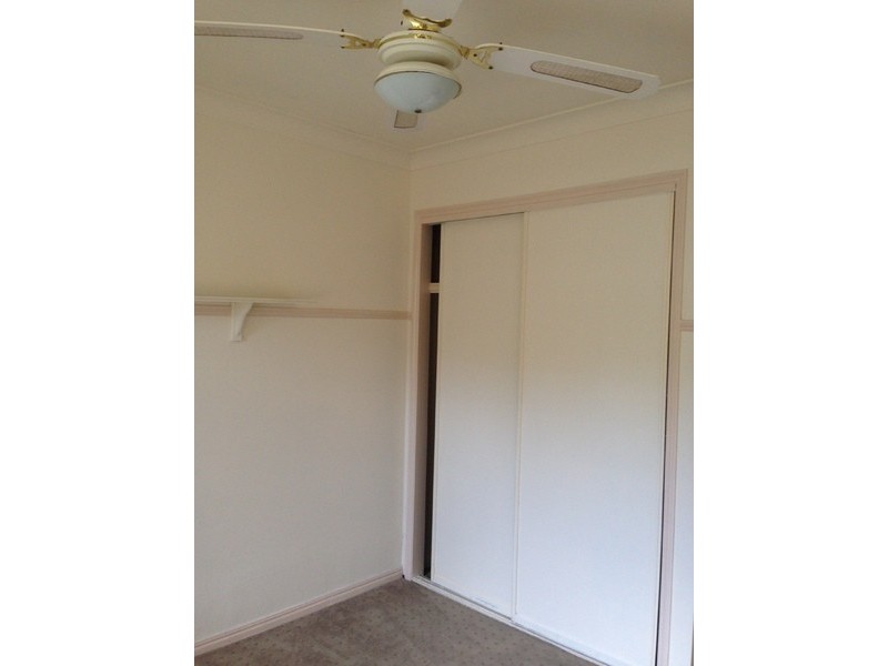 1 Silverdell Crescent, Parkinson QLD 4115