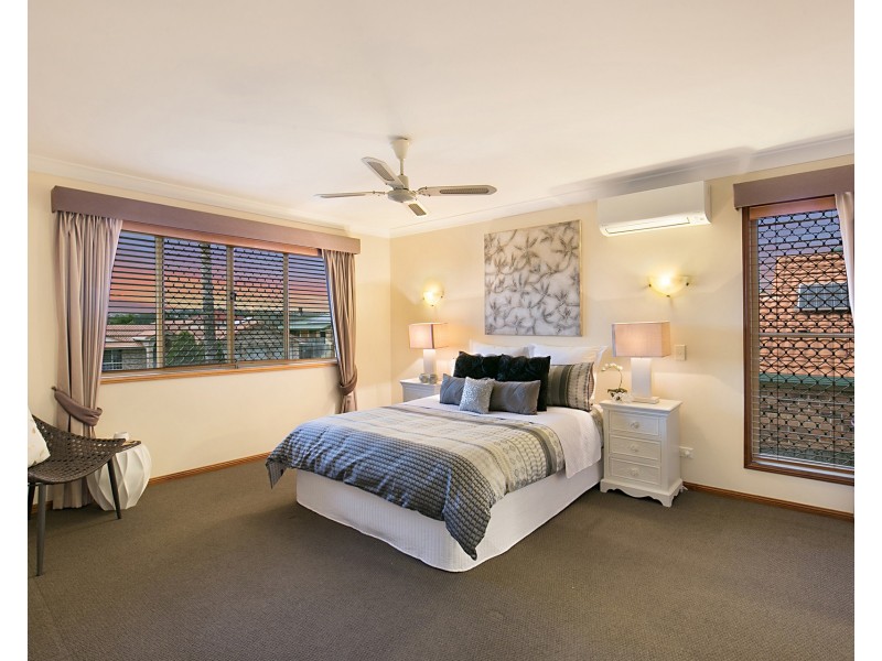 11 Nonda Place, Parkinson QLD 4115
