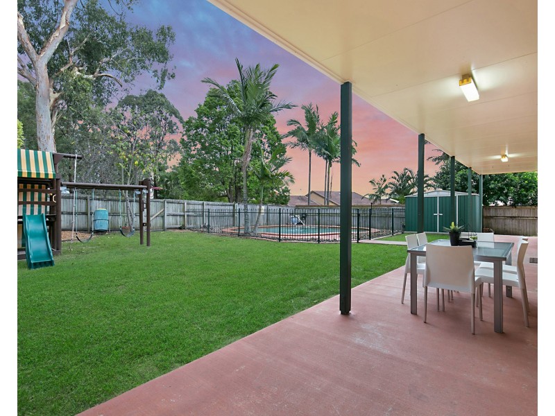 11 Nonda Place, Parkinson QLD 4115