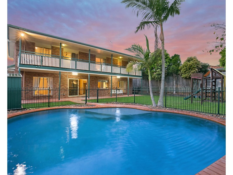 11 Nonda Place, Parkinson QLD 4115