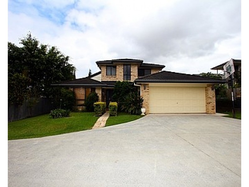 11 Michigan Crescent, Parkinson QLD 4115