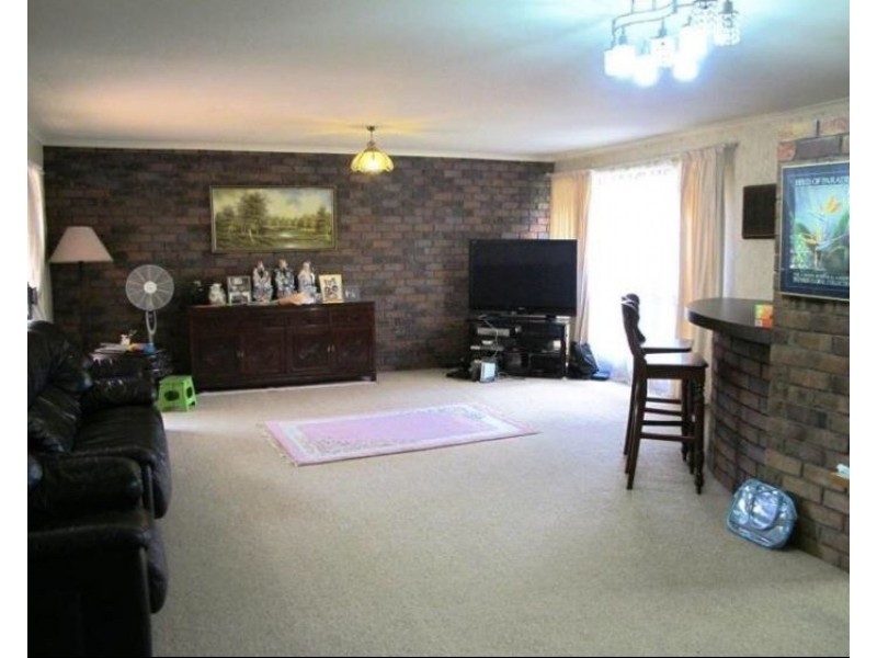 8 Aminta Street, Sunnybank QLD 4109