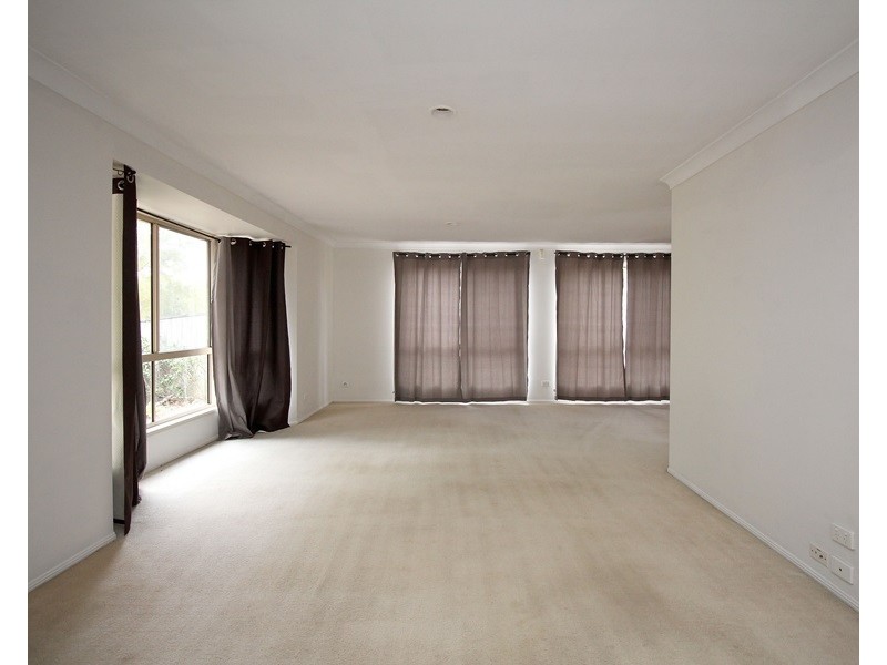 19 Borage Place, Calamvale QLD 4116