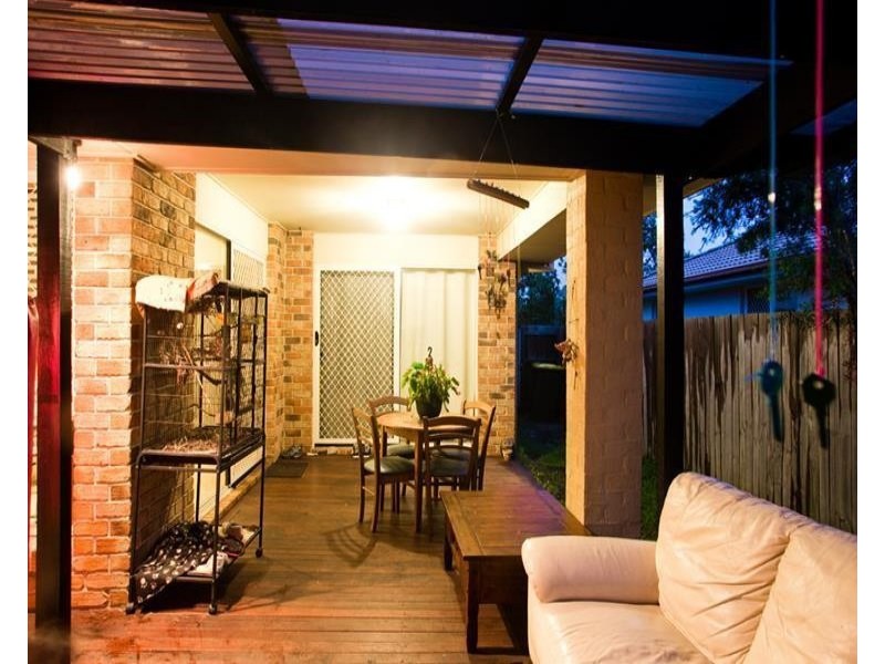15 Killarney Place, Parkinson QLD 4115